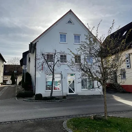 아파트 Gaestehaus Wettemann *