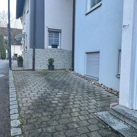 Gaestehaus Wettemann 아파트 라우하임